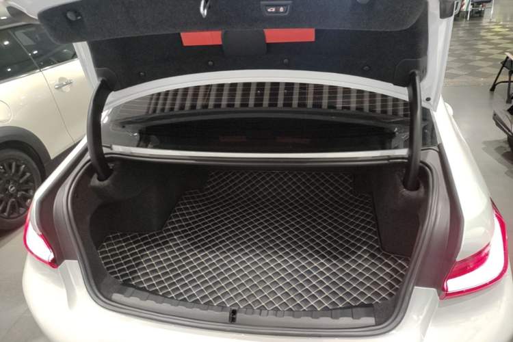 Used BMW 3 Series 2023 325Li M Sport Night Edition Package Trunk