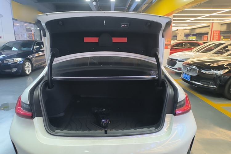 Used BMW 3 Series 2023 325Li M Sport Package Trunk
