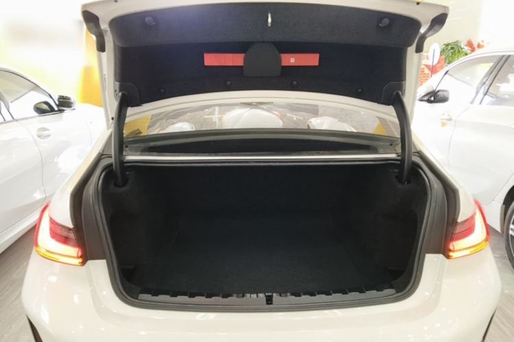Used BMW 3 Series 2023 320Li M Sport Package Trunk