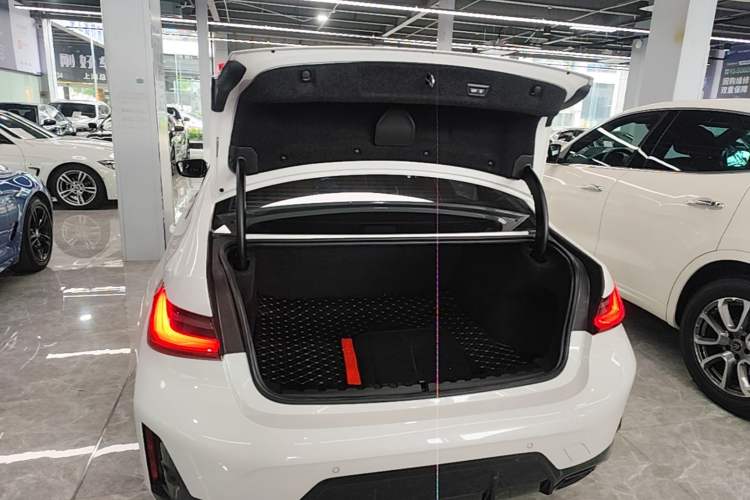 Used BMW 3 Series 2023 325Li M Sport Night Edition Package Trunk