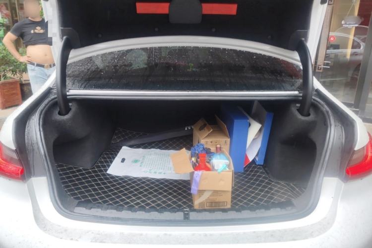 Used BMW 3 Series 2023 320Li M Sport Package Trunk