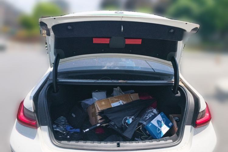 Used BMW 3 Series 2023 320Li M Sport Package Trunk
