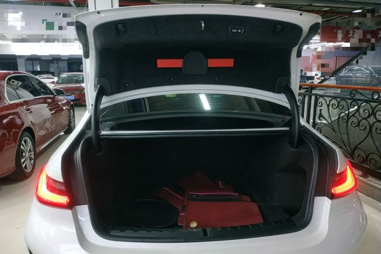 Used BMW 3 Series 2023 325Li M Sport Night Edition Package Trunk