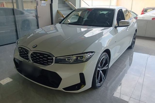 BMW 3 Series 2023 325i M Sport Package de segunda mano