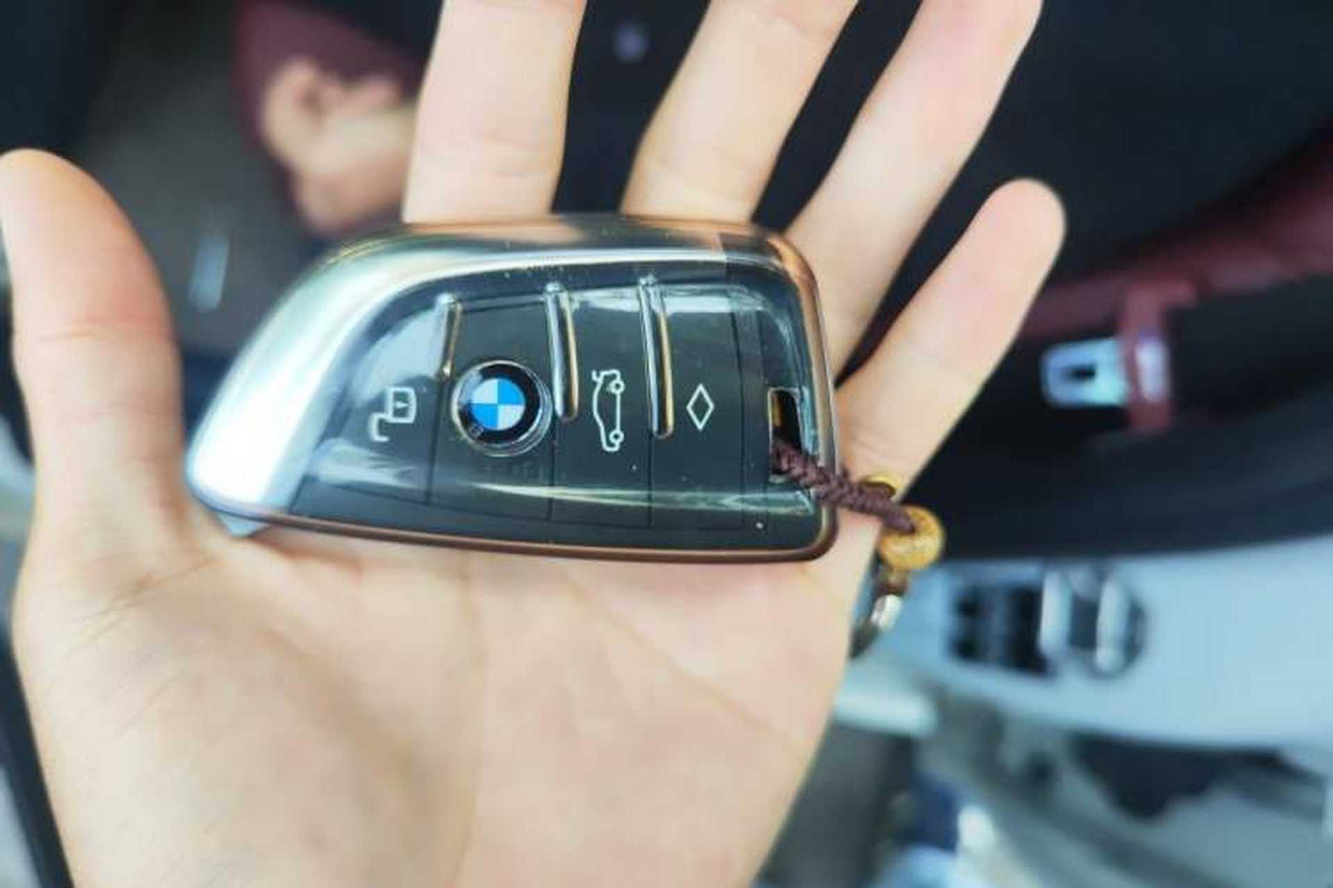 Used BMW 3 Series 2023 325Li M Sport Package Vehicle Key