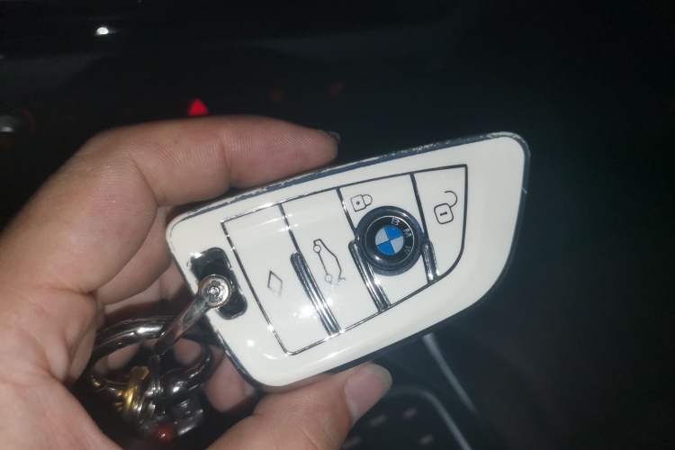 Used BMW 3 Series 2023 325Li M Sport Package Vehicle Key