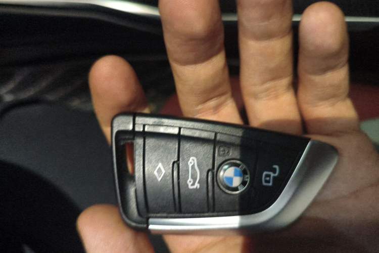 Used BMW 3 Series 2023 325Li M Sport Night Edition Package Vehicle Key