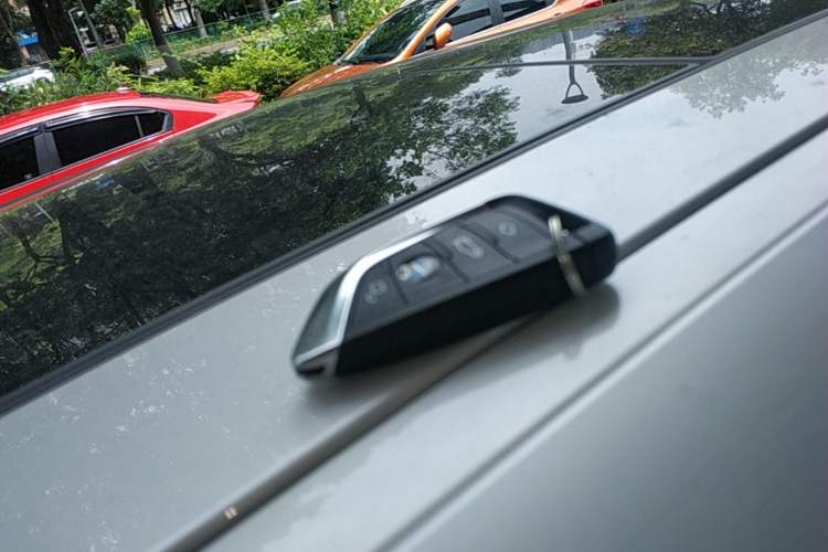 Used BMW 3 Series 2023 325Li M Sport Package Vehicle Key