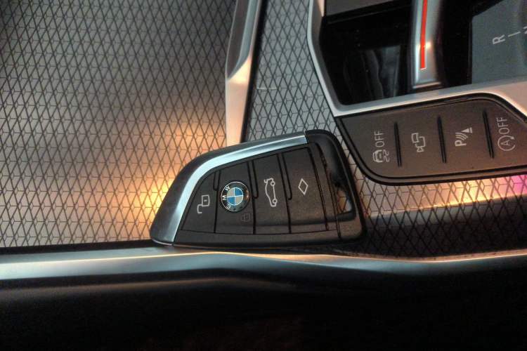 Used BMW 3 Series 2023 325Li M Sport Night Edition Package Vehicle Key