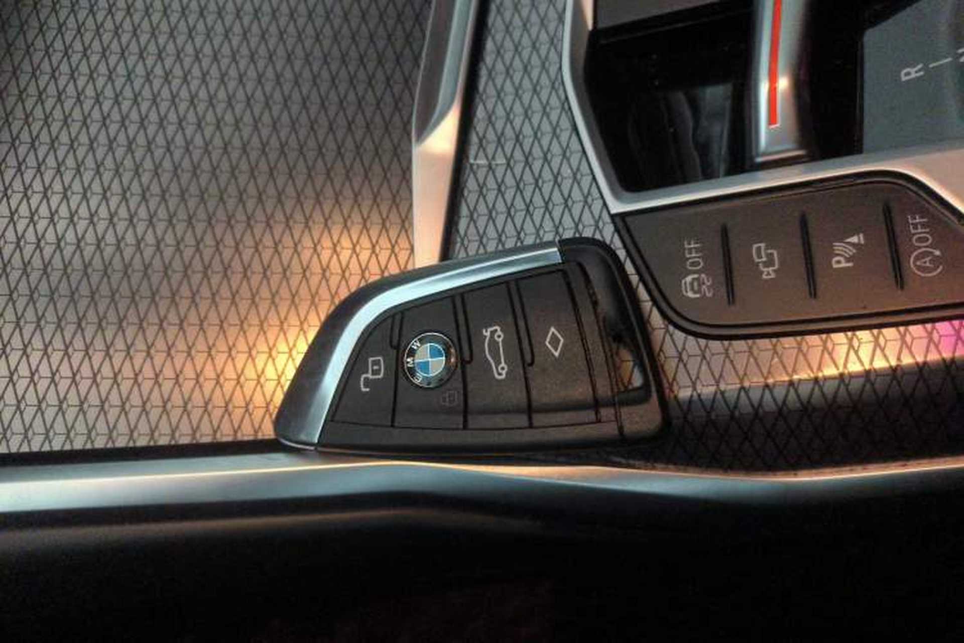 Used BMW 3 Series 2023 325Li M Sport Night Edition Package Vehicle Key