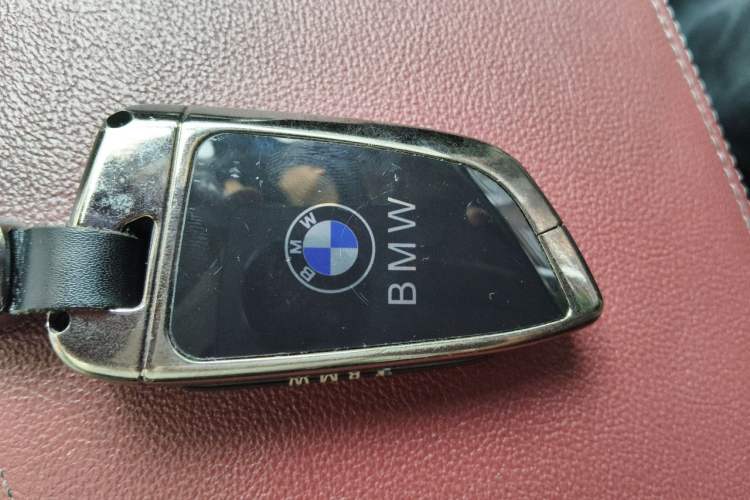 Used BMW 3 Series 2023 325Li M Sport Package Vehicle Key