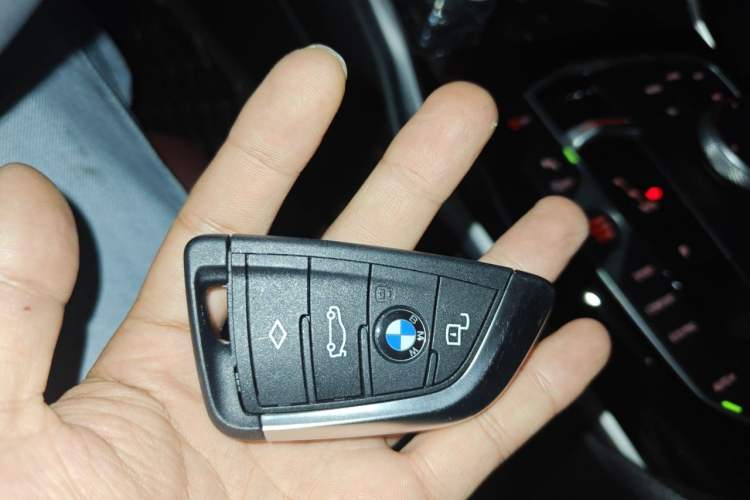 Used BMW 3 Series 2023 320Li M Sport Package Vehicle Key
