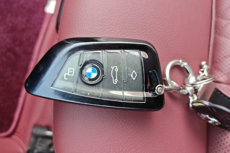 Used BMW 3 Series 2023 325Li M Sport Package Vehicle Key
