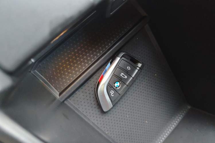 Used BMW 3 Series 2023 325Li M Sport Night Edition Package Vehicle Key