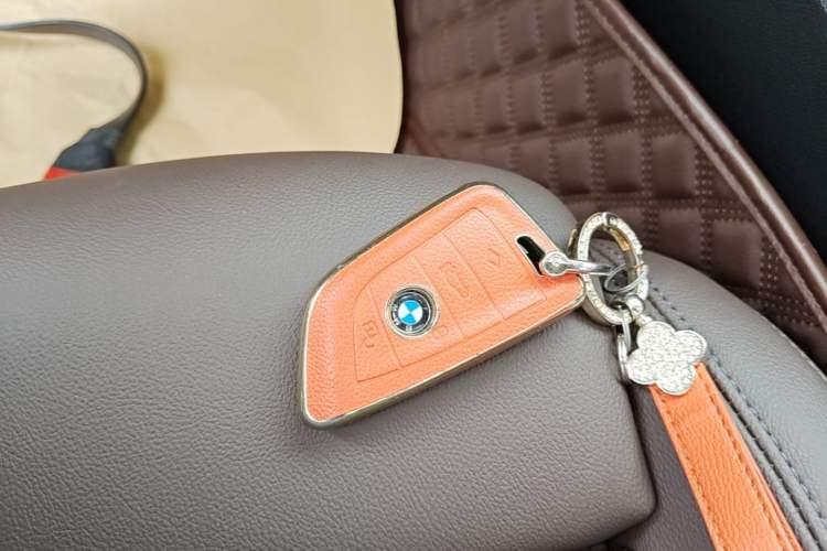 Used BMW 3 Series 2023 325Li M Sport Package Vehicle Key