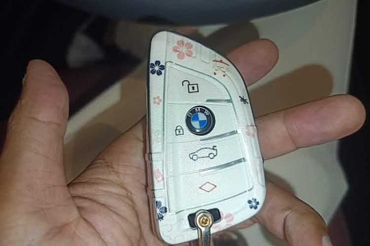Used BMW 3 Series 2023 325Li M Sport Package Vehicle Key