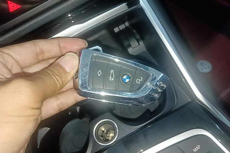 Used BMW 3 Series 2023 320Li M Sport Package Vehicle Key
