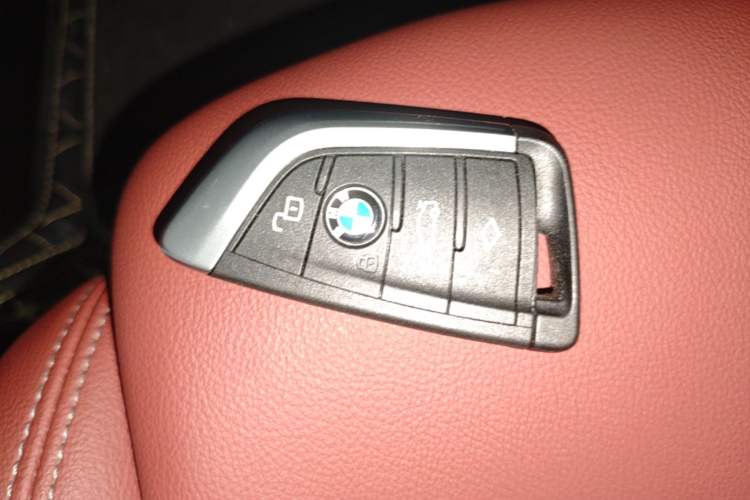 Used BMW 3 Series 2023 325Li M Sport Package Vehicle Key