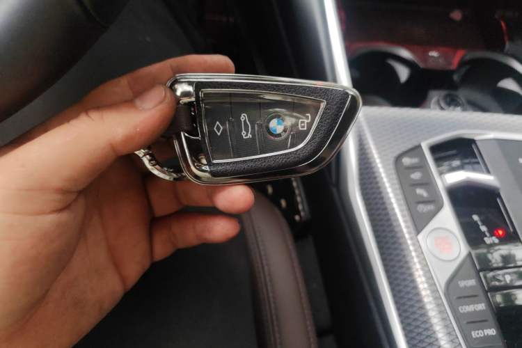 Used BMW 3 Series 2023 325i M Sport Night Edition Package Vehicle Key