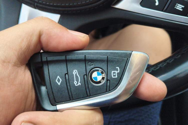 Used BMW 3 Series 2023 325Li M Sport Night Edition Package Vehicle Key