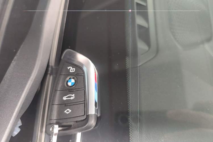 Used BMW 3 Series 2023 325Li M Sport Night Edition Package Vehicle Key