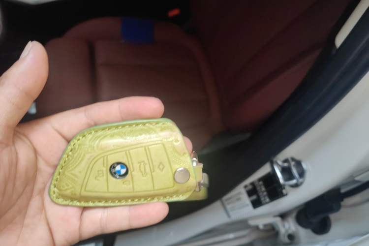 Used BMW 3 Series 2023 325Li M Sport Package Vehicle Key