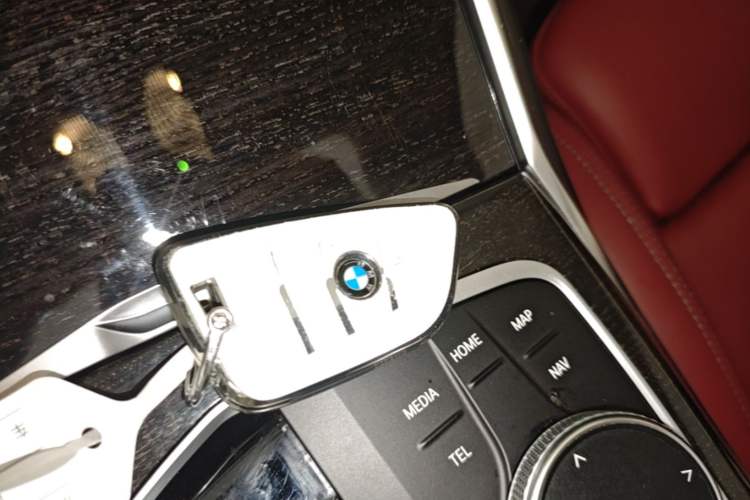 Used BMW 3 Series 2023 325Li M Sport Package Vehicle Key