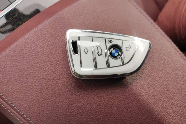 Used BMW 3 Series 2023 325Li M Sport Package Vehicle Key