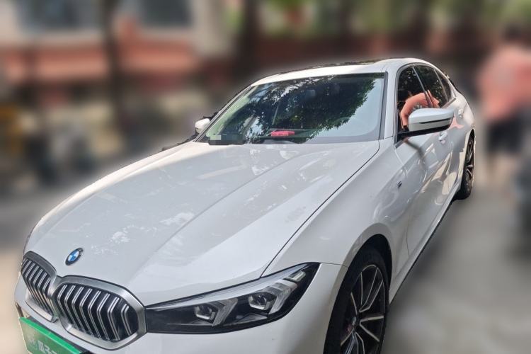 Used BMW 3 Series 2023 320i M Sport Package Guazi used car, China used car export, Used car for sale, Used  cars, Cheapest cars for sale
