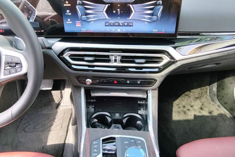 Used BMW 3 Series 2024 325Li M Sport Night Edition Package Audio And AC Panel