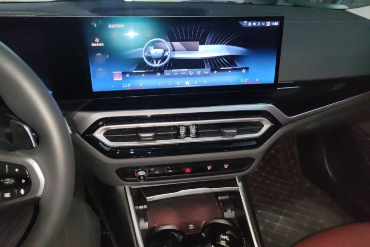 Used BMW 3 Series 2024 325Li M Sport Night Edition Package Audio And AC Panel