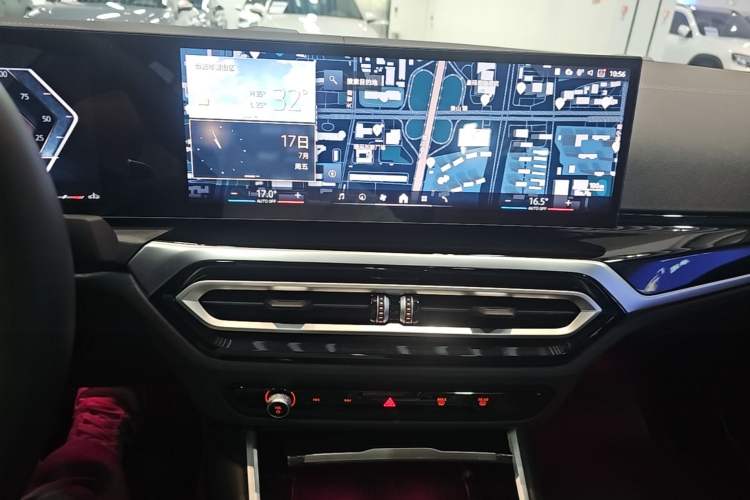 Used BMW 3 Series 2024 325i M Sport Night Edition Package Audio And AC Panel