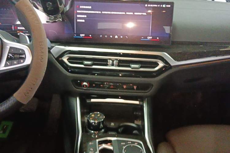 Used BMW 3 Series 2024 325Li M Sport Package Audio And AC Panel