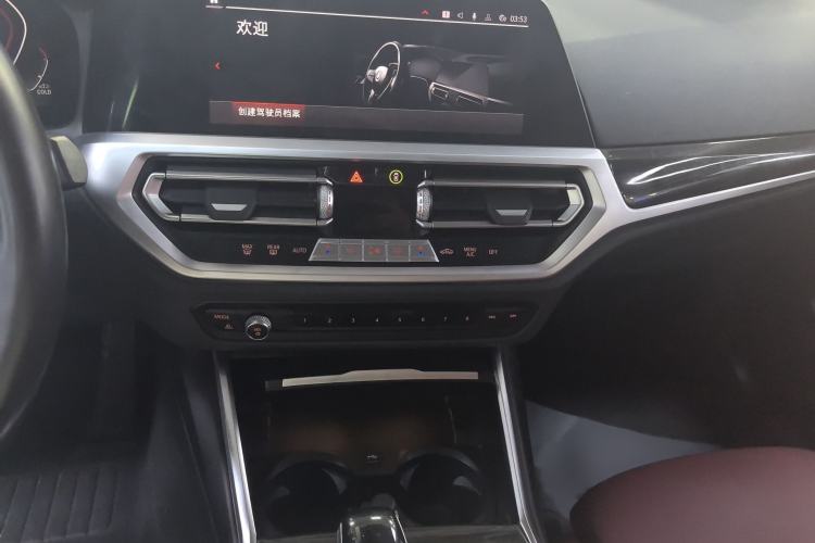 Used BMW 3 Series 2024 325Li M Sport Package Audio And AC Panel