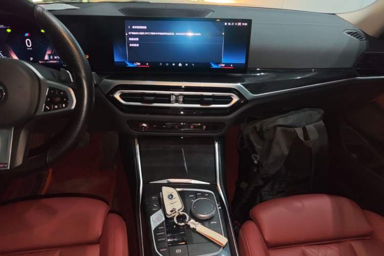 Used BMW 3 Series 2024 325Li M Sport Package Audio And AC Panel