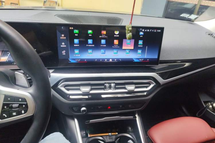 Used BMW 3 Series 2024 320Li M Sport Package Audio And AC Panel