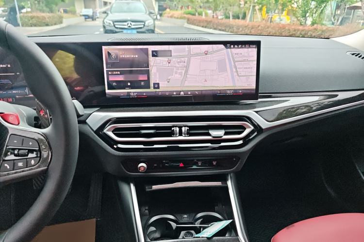 Used BMW 3 Series 2024 325Li M Sport Package Audio And AC Panel