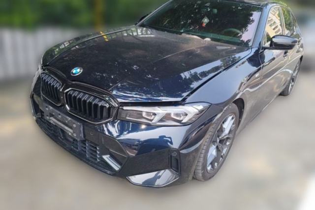 BMW 3 Series 2024 330i M Sport Night Edition Package usado