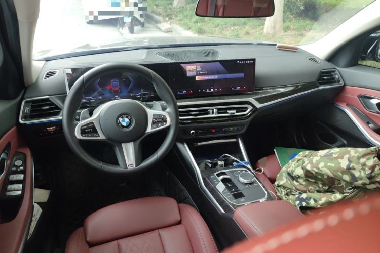 Used BMW 3 Series 2024 325Li M Sport Package Center Console