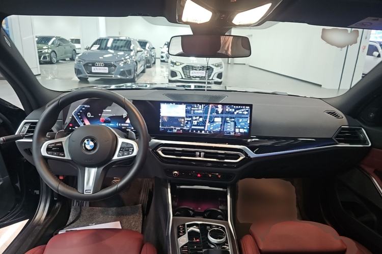Used BMW 3 Series 2024 325i M Sport Night Edition Package Center Console