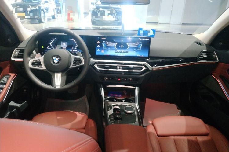 Used BMW 3 Series 2024 325Li M Sport Night Edition Package Center Console
