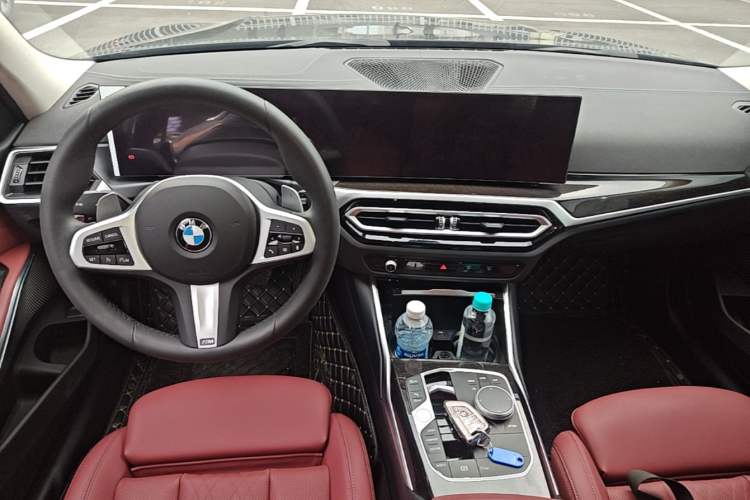 Used BMW 3 Series 2024 325Li M Sport Package Center Console