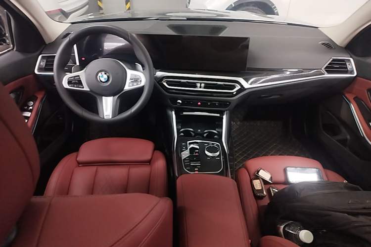 Used BMW 3 Series 2024 325Li M Sport Package Center Console