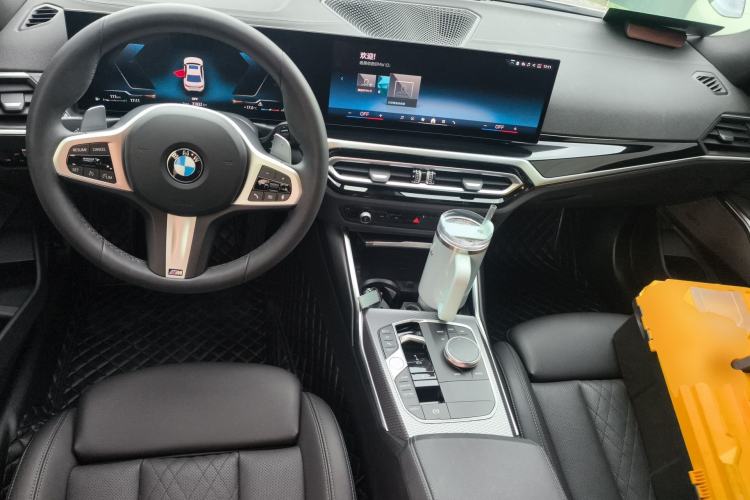 Used BMW 3 Series 2024 325i M Sport Night Edition Package Center Console