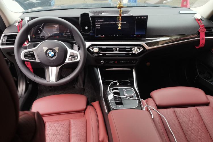 Used BMW 3 Series 2024 325Li M Sport Package Center Console