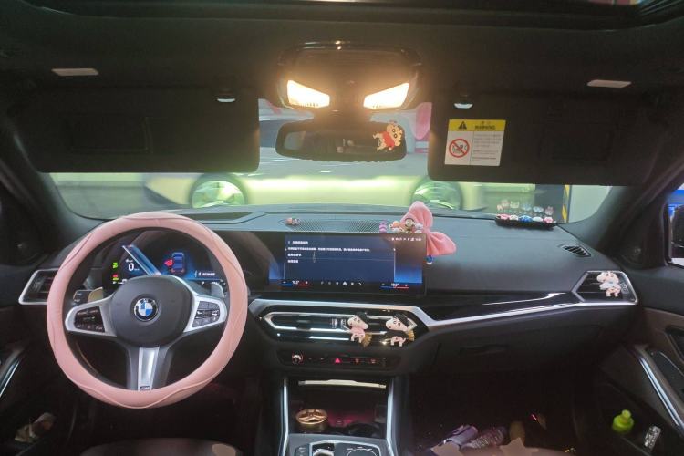 Used BMW 3 Series 2024 330i M Sport Night Edition Package Center Console