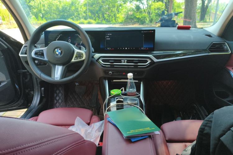 Used BMW 3 Series 2024 325Li M Sport Package Center Console
