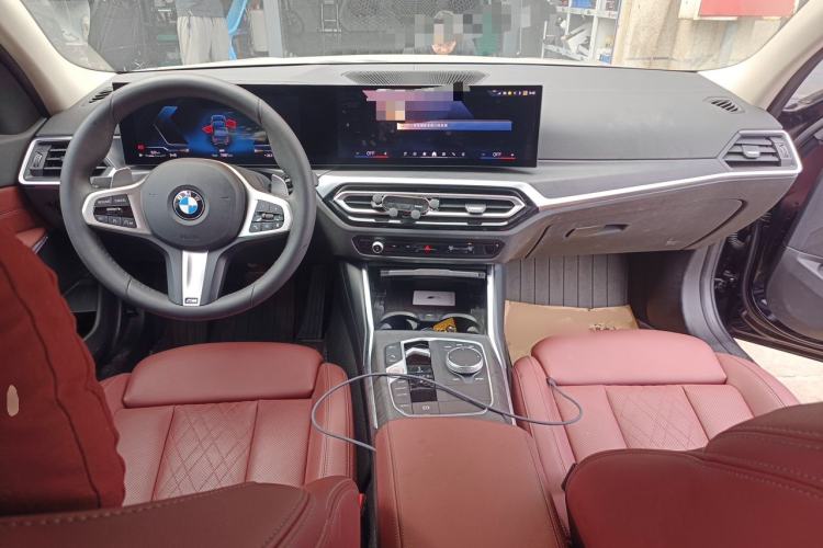 Used BMW 3 Series 2024 325i M Sport Package Center Console