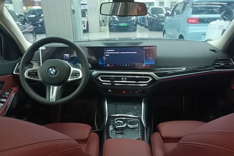 Used BMW 3 Series 2024 325Li M Sport Package Center Console