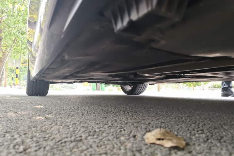 Used BMW 3 Series 2024 325i M Sport Package Chassis Front Right